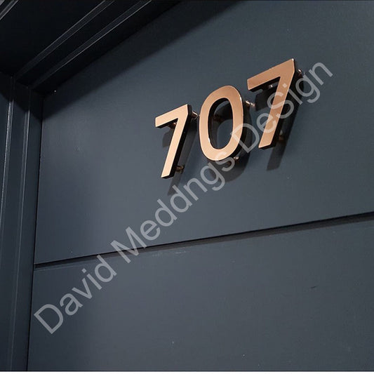 3D Modern Copper House numbers floating in polished, brushed, hammered or patinated finish Antigoni, 3"/75mm high tx