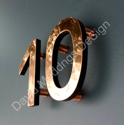 3D Modern Copper House numbers floating in polished, brushed, hammered or patinated finish Antigoni, 6"/150mm high